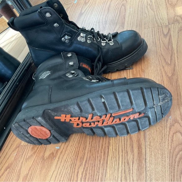 Harley Davidson Boots - Picture 3 of 6